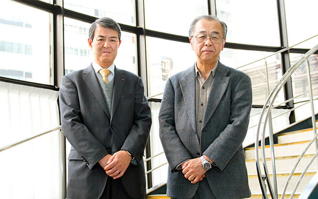 BtoBプラットフォーム 請求書導入事例　日本システムウエア株式会社